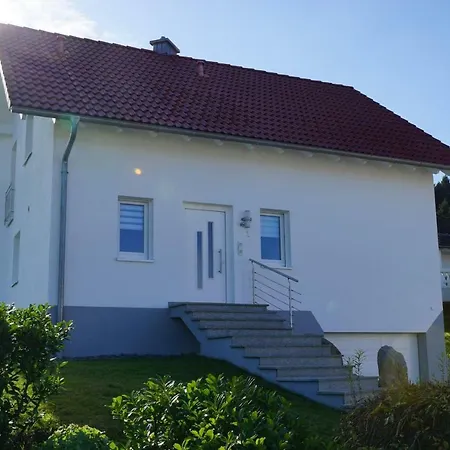 Ferienhaus Heck * 奥本海姆