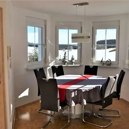 Ferienhaus Heck 奥本海姆
